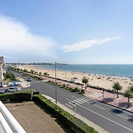 Vue - * Royan